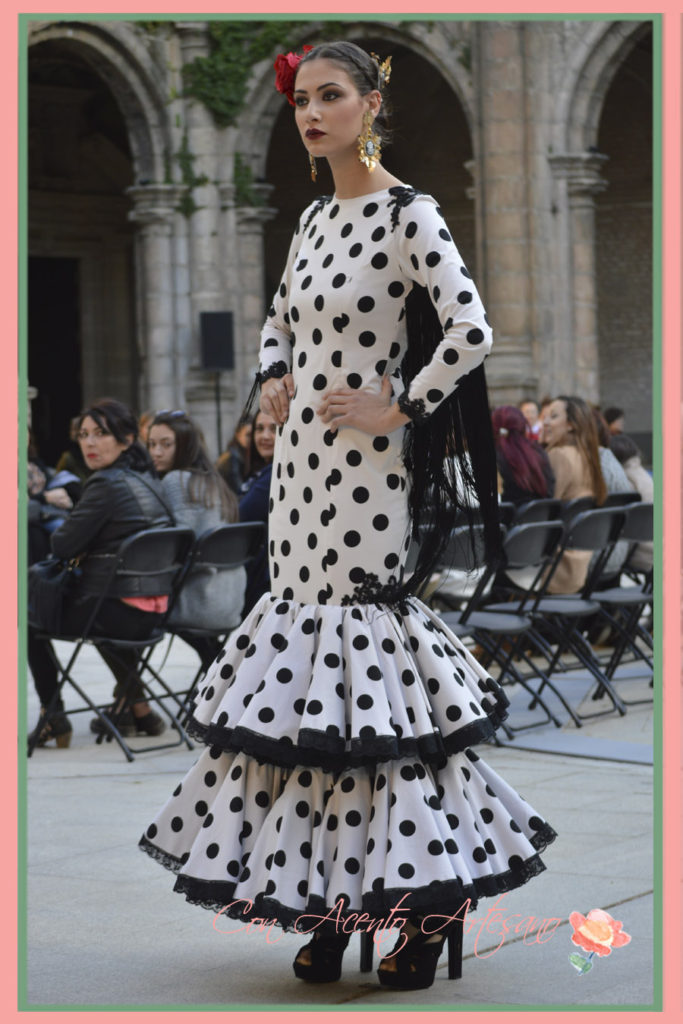 Vestido de flamenca de lunares de Rocío Montserrat en Wappíssima 2016