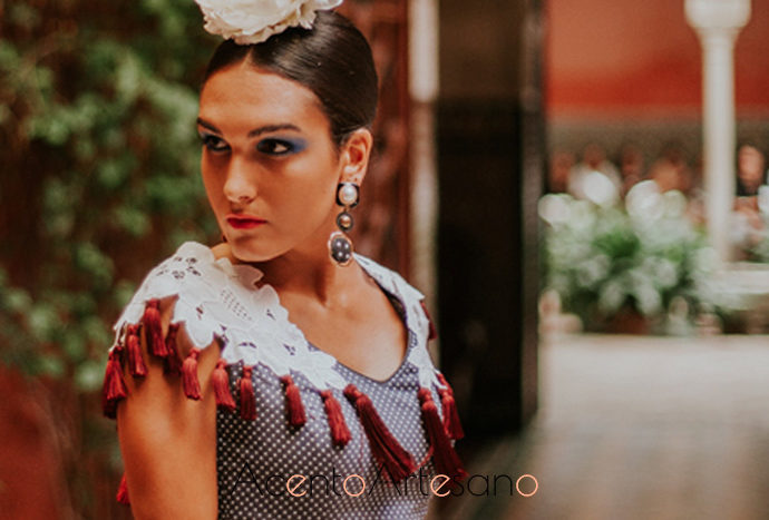 Traje de flamenca amarillo de Mercedes Dobenal