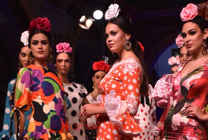 Premios y tendencias en la edición XII de Pasarela Huelva Flamenca